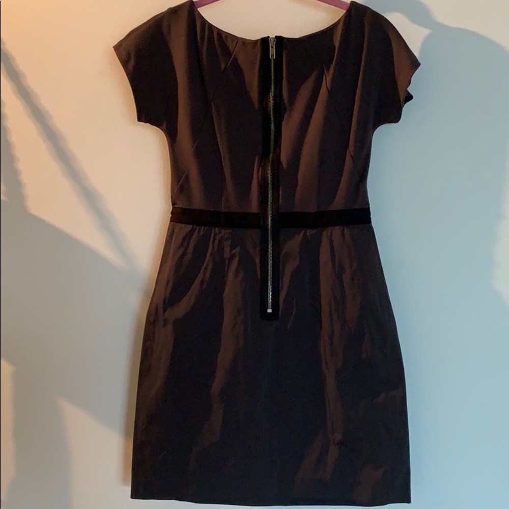 Dress - Picture 2 of 6